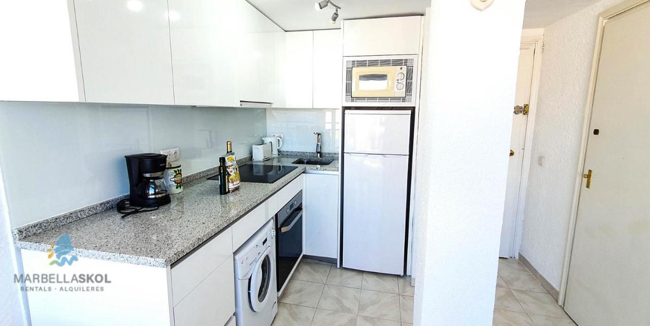 Skol 701. One Bedroom Duplex With Exceptional Sea Views. Марбелья Экстерьер фото